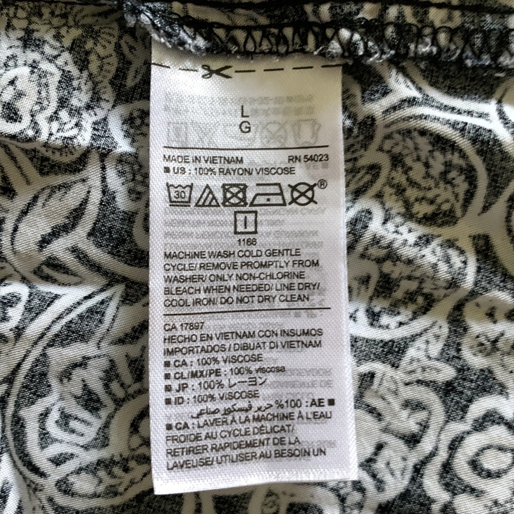OLD NAVY Dress Black & White Floral Shift Rayon V-Neck Casual Lightweight Large - Picture 7 of 9